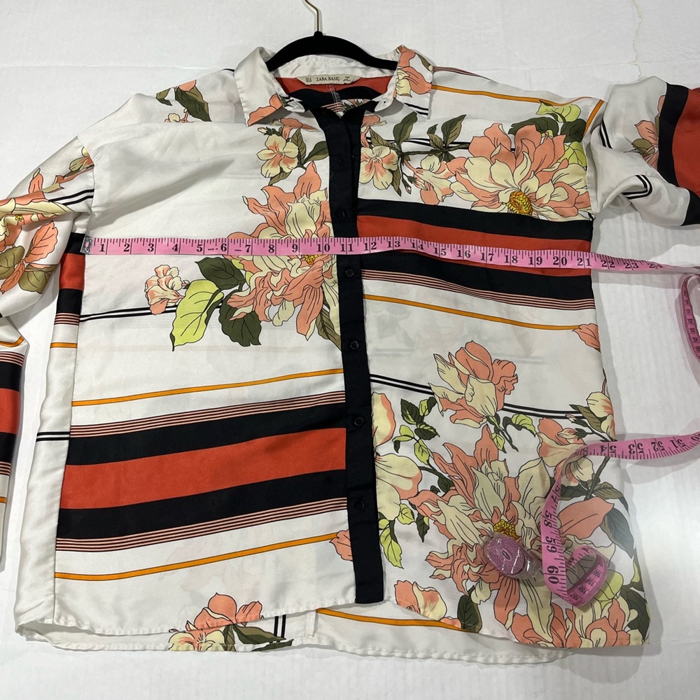 ZARA FLORAL BUTTON SHIRT (527) - Picture 2 of 12